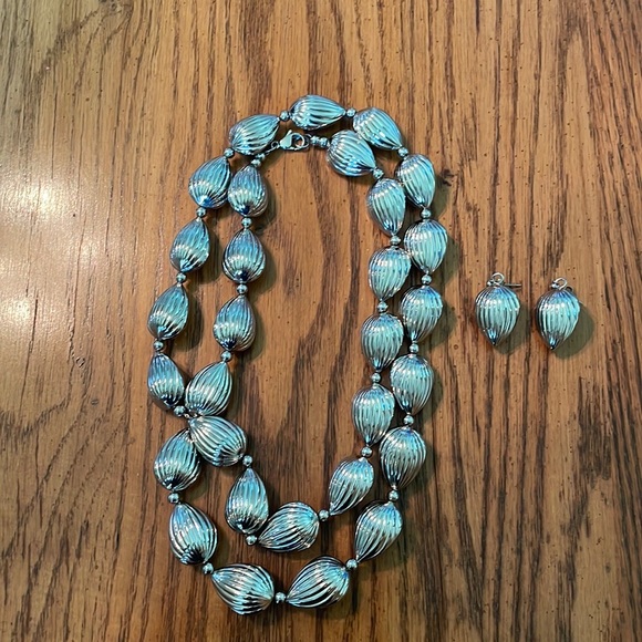 Little Box of Bling Jewelry - Little Box of Bling Stainless Steel Shell Shaped 36” Necklace and Earring Set